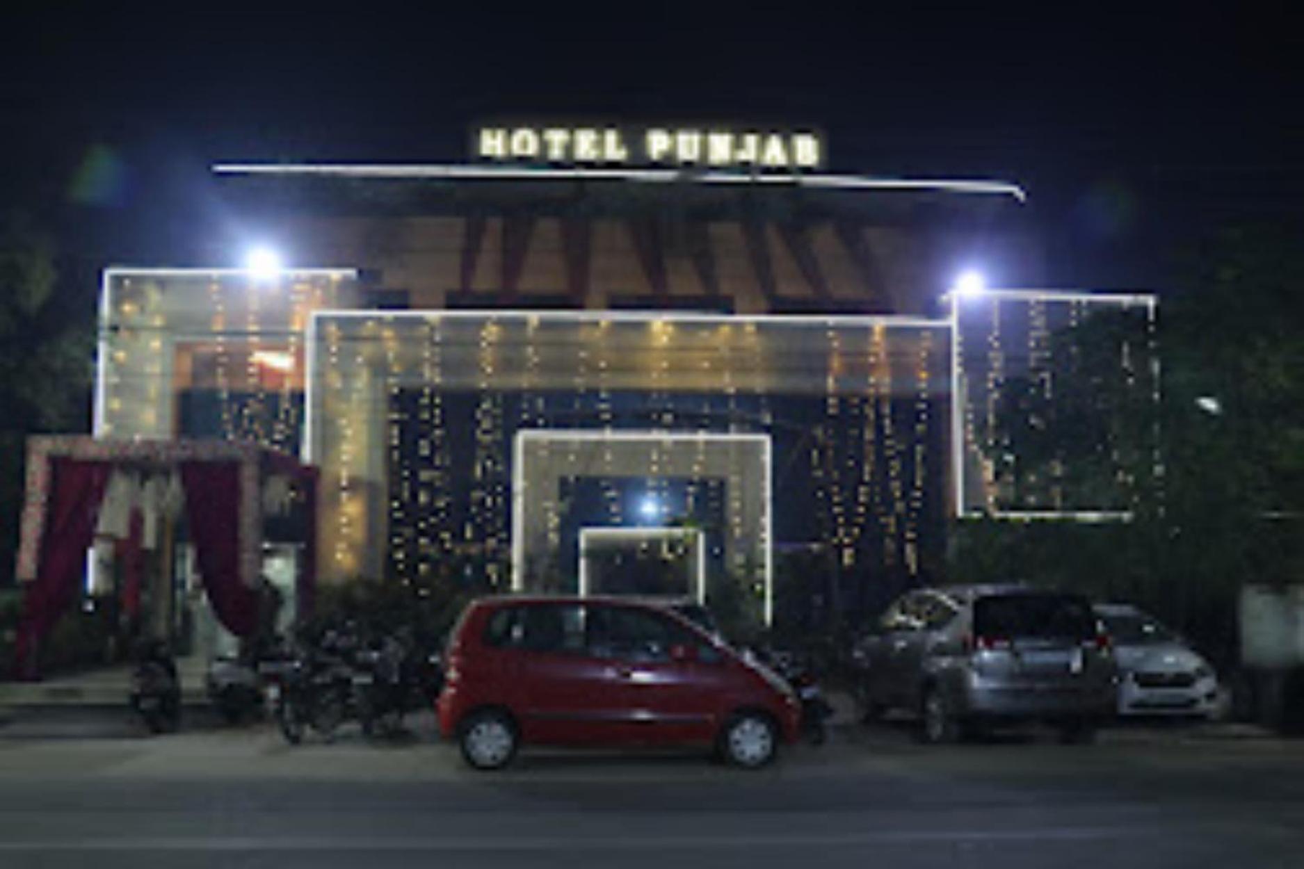Hotel Punjab , Saharanpur Esterno foto